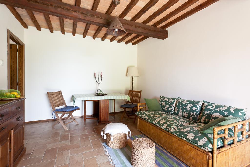 Casale Pundarika Guest House Riparbella Bagian luar foto