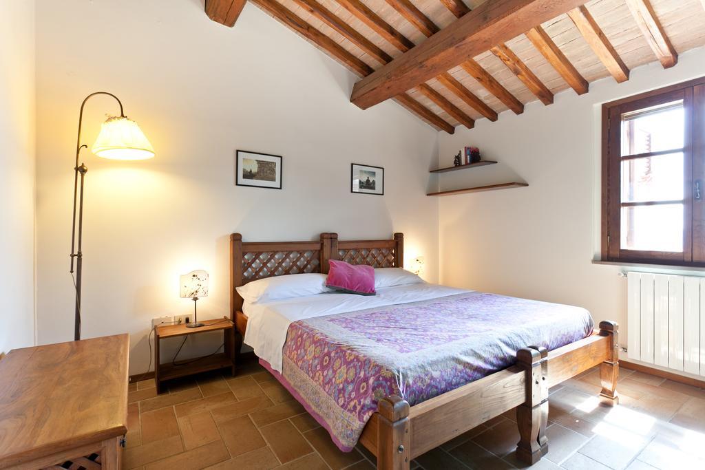 Casale Pundarika Guest House Riparbella Bagian luar foto