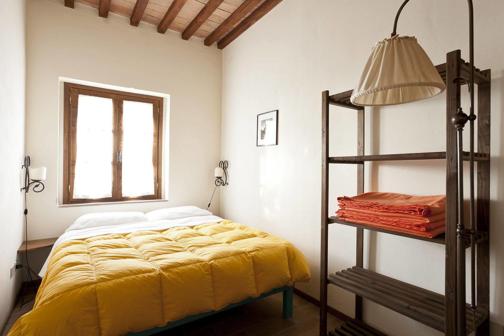 Casale Pundarika Guest House Riparbella Bagian luar foto