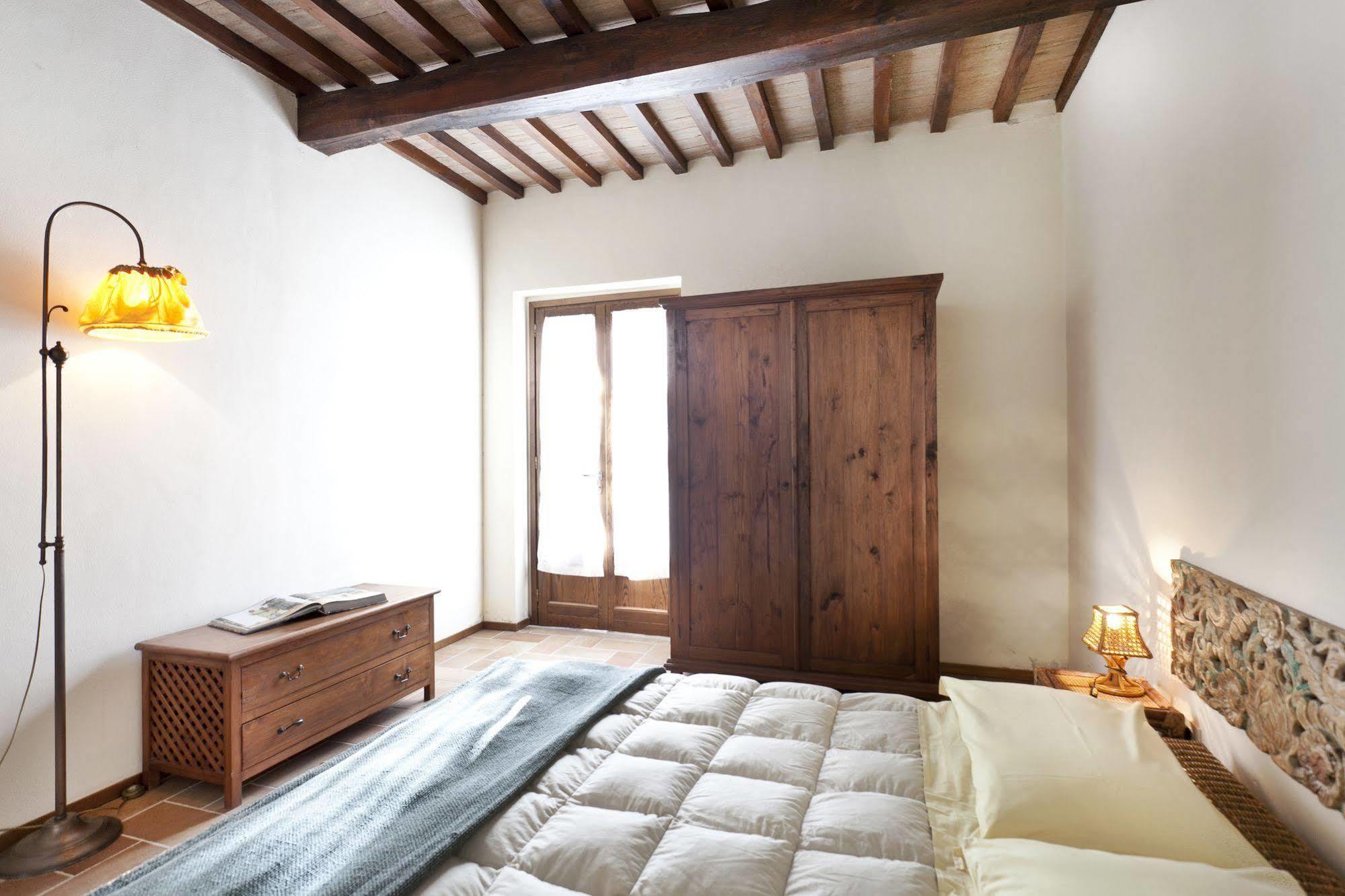 Casale Pundarika Guest House Riparbella Bagian luar foto